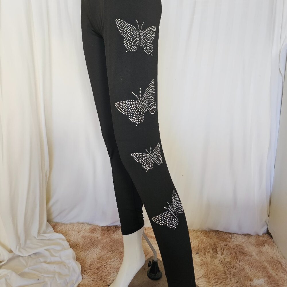 Leggings with butterfly rhinestones!